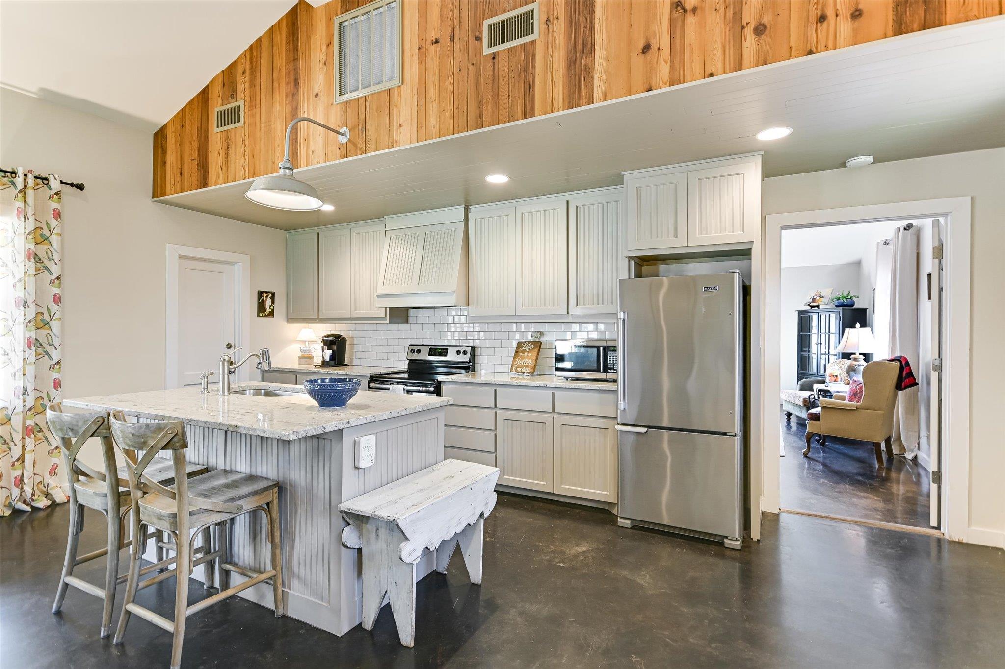 300 MILL RACE Ln # 4, Wimberley, TX 78676