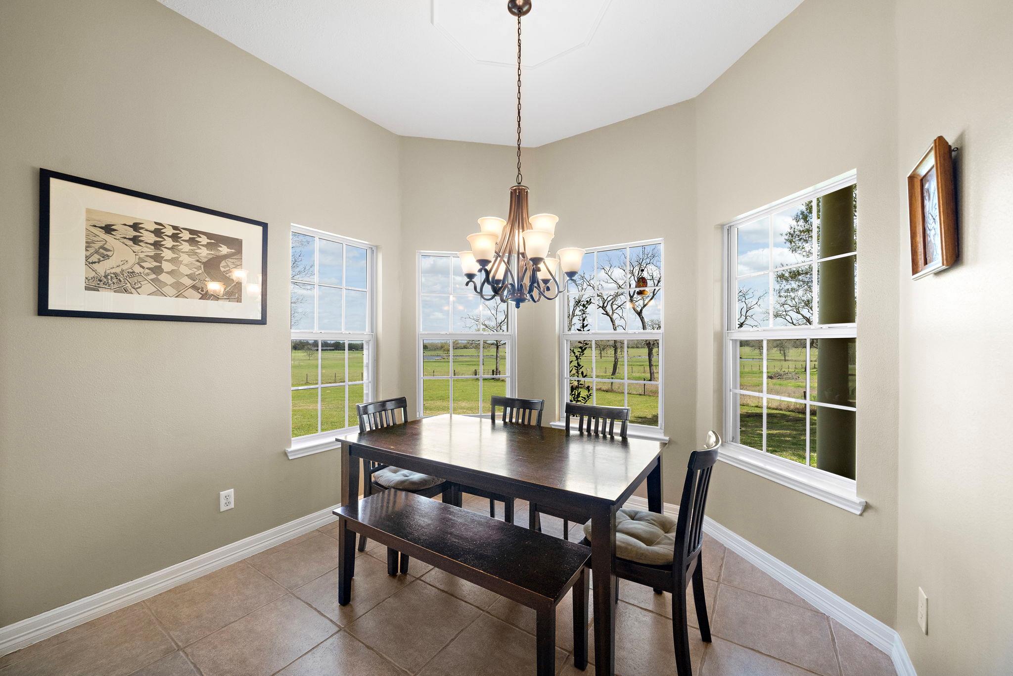 32540 Courtney Rd, Waller, TX 77868