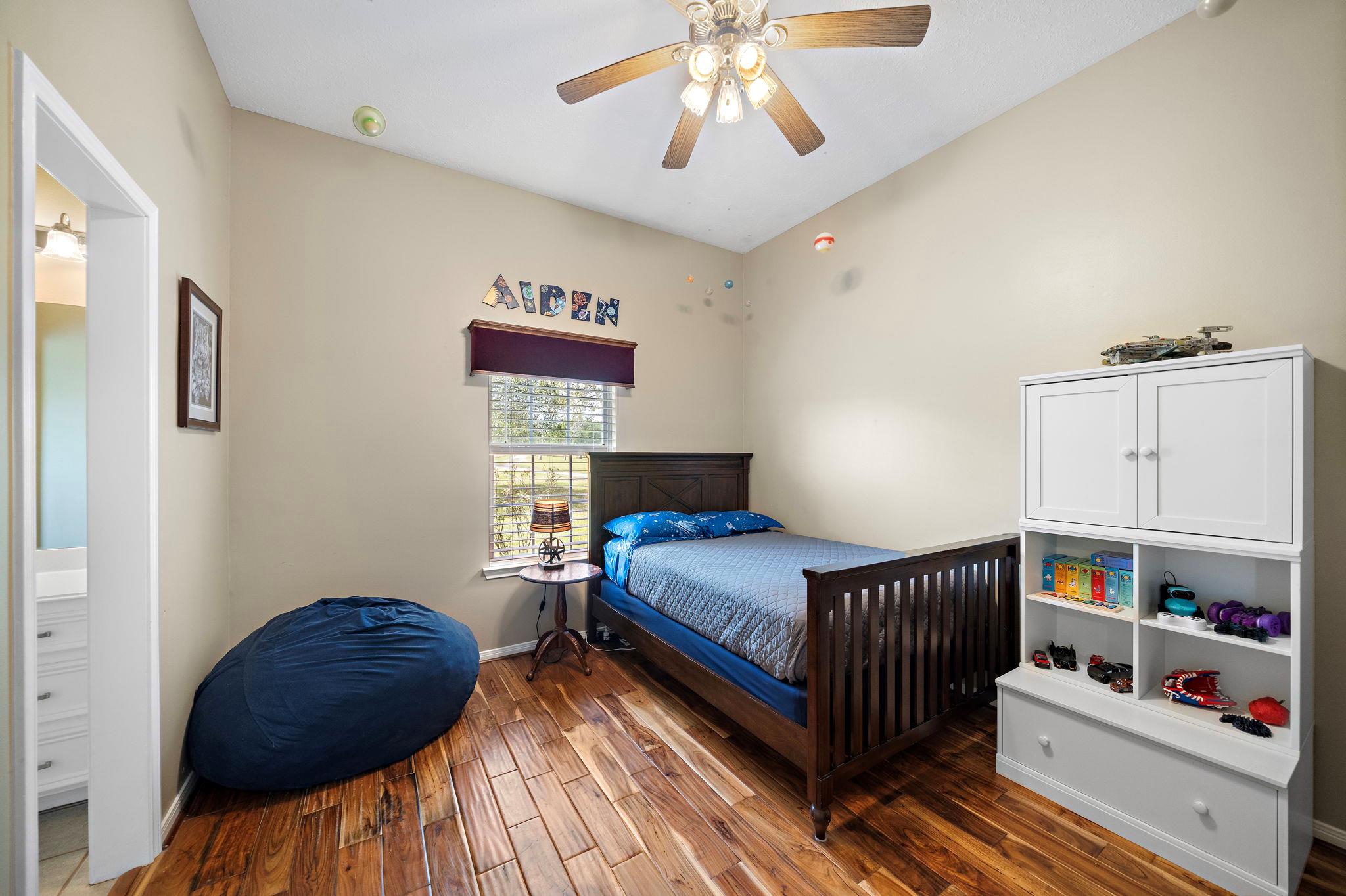 32540 Courtney Rd, Waller, TX 77868