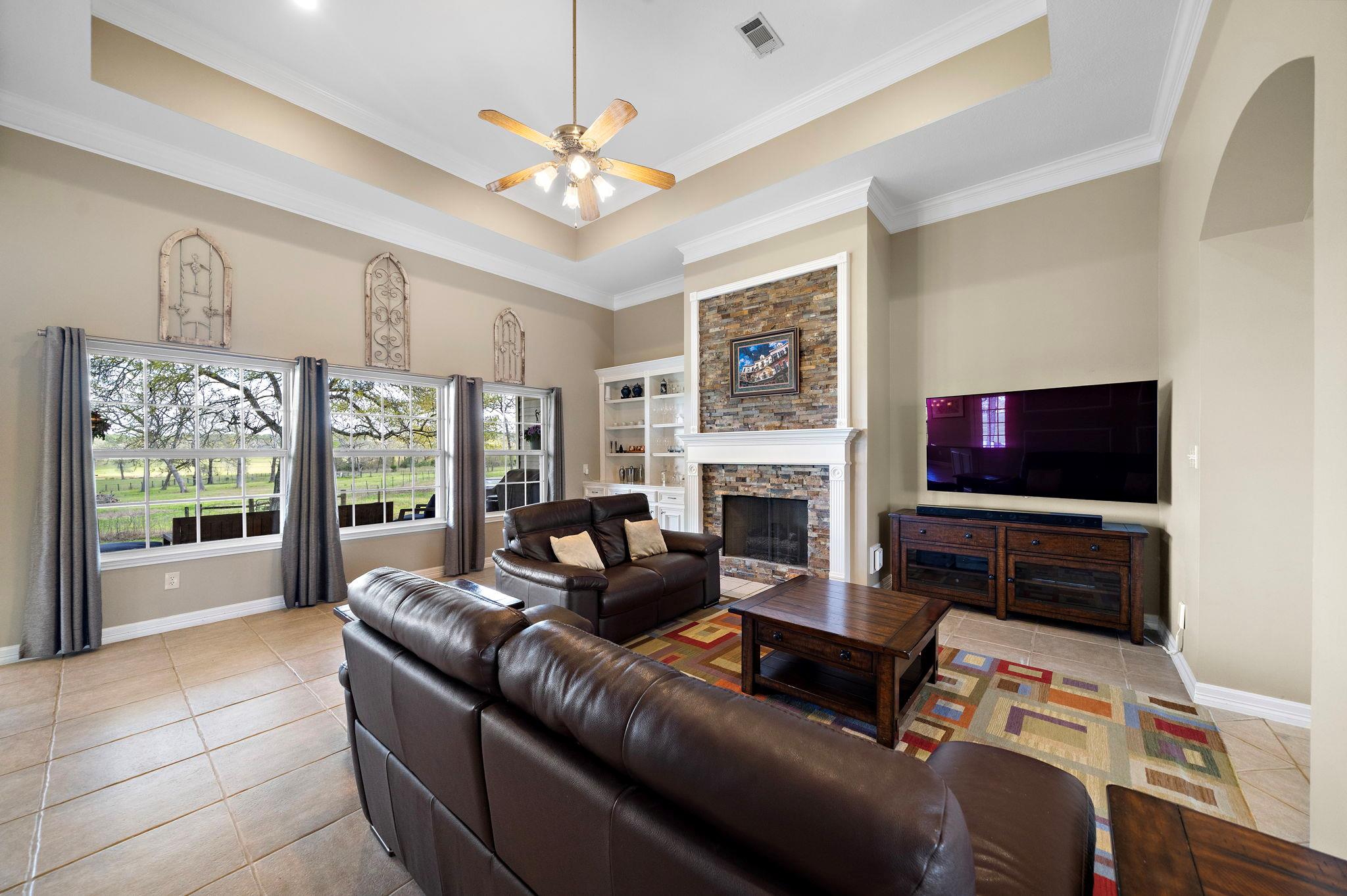 32540 Courtney Rd, Waller, TX 77868