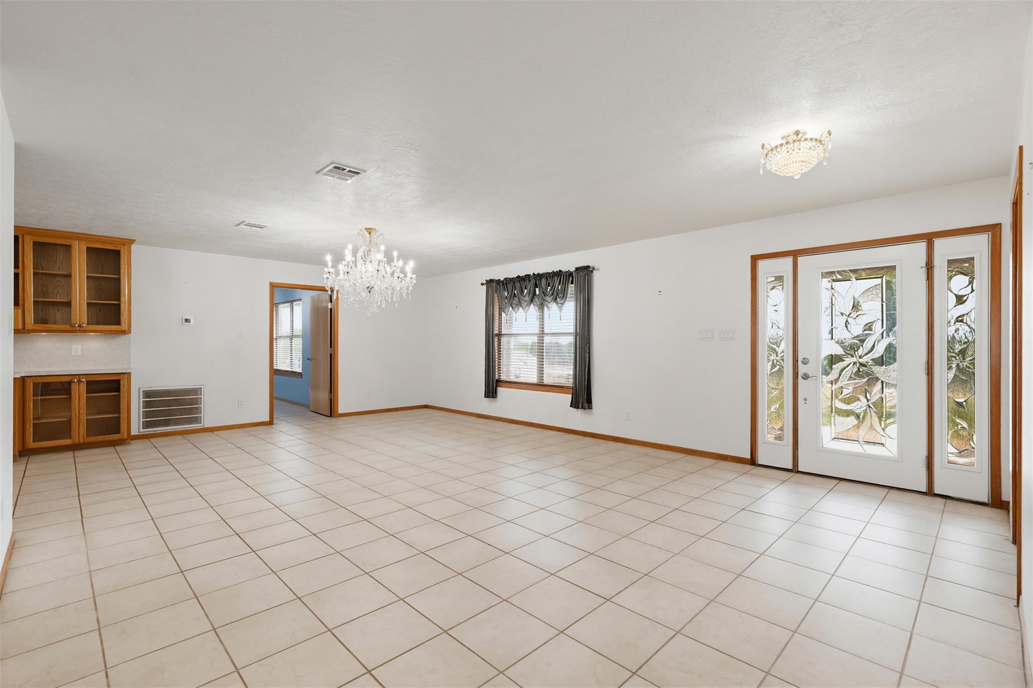 640 W F Ave, Milano, TX 76556