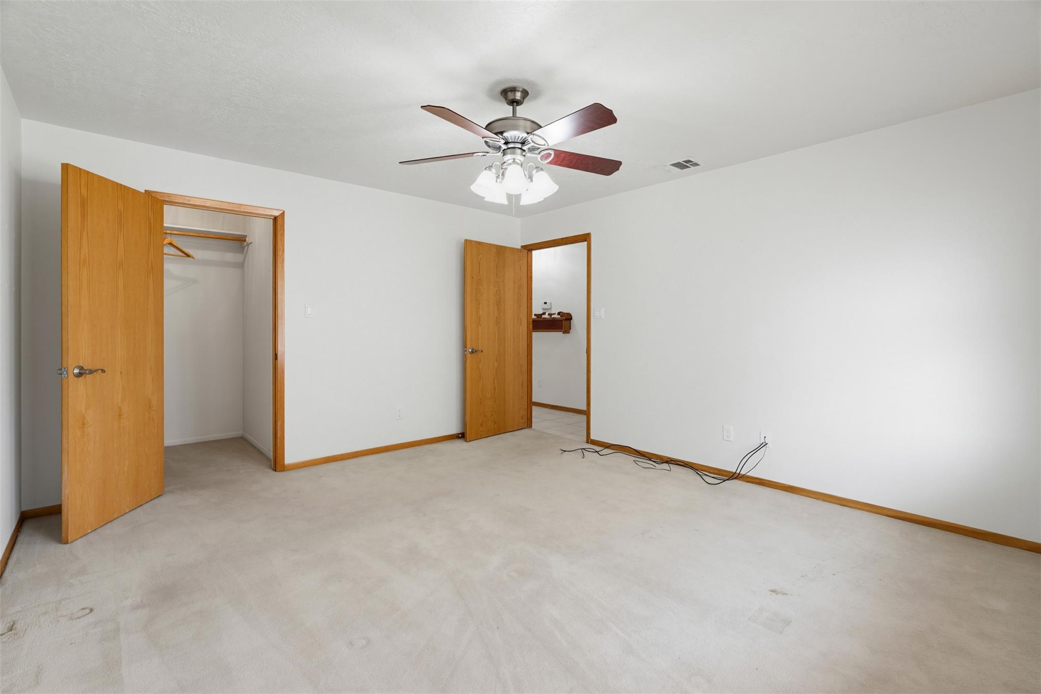 640 W F Ave, Milano, TX 76556