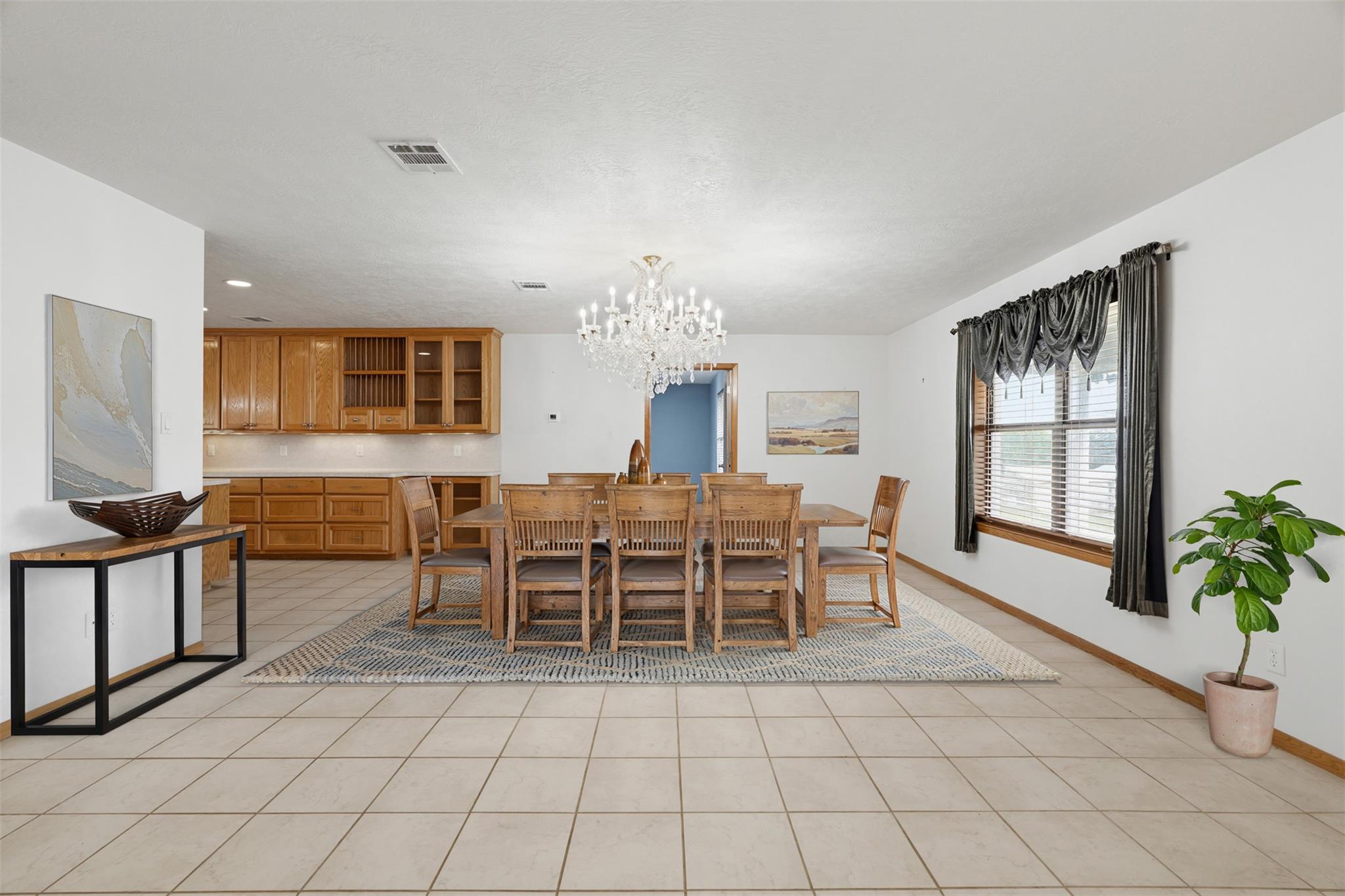 640 W F Ave, Milano, TX 76556