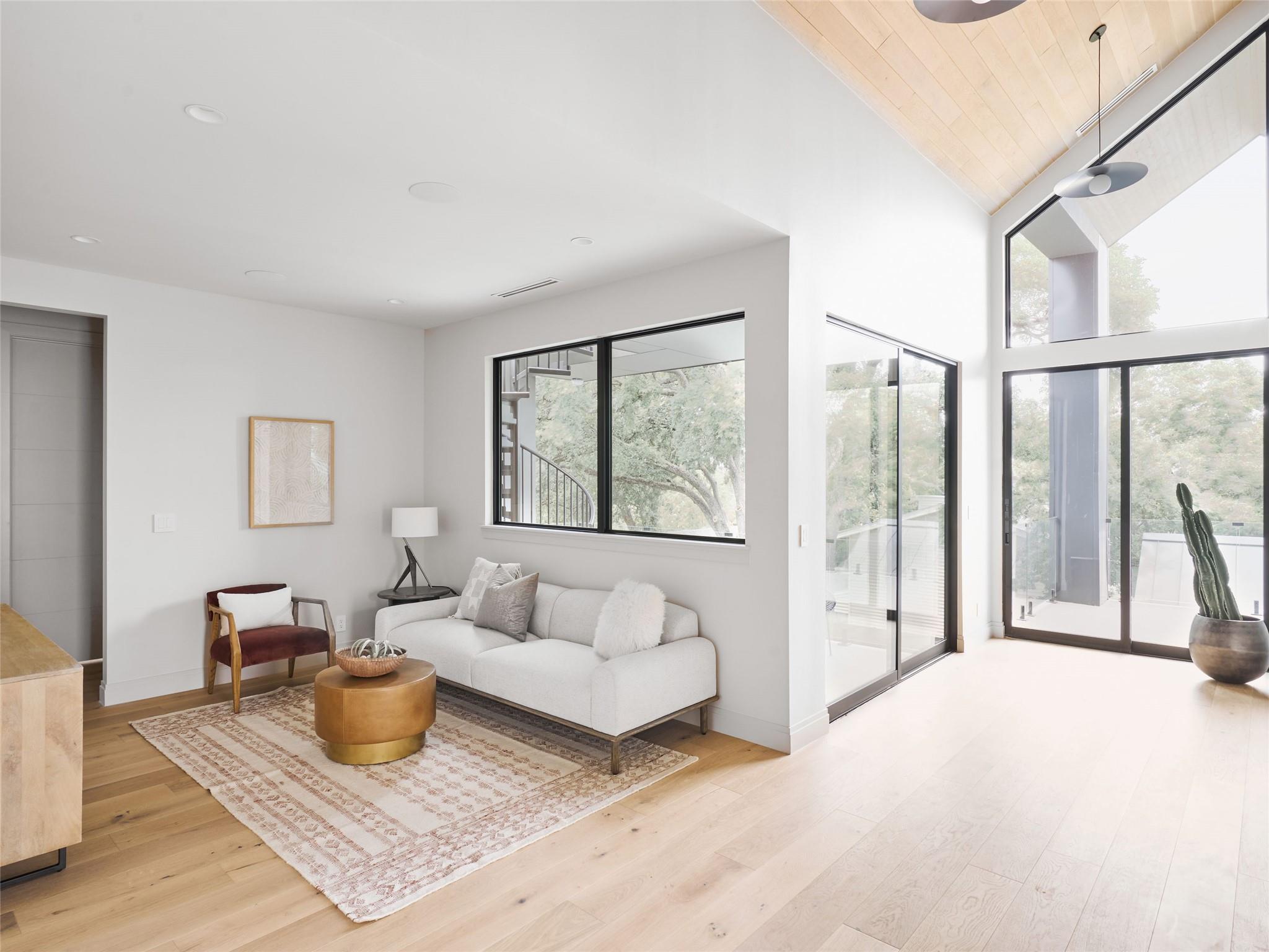 1602 Taylor Gaines St, Austin, TX 78741