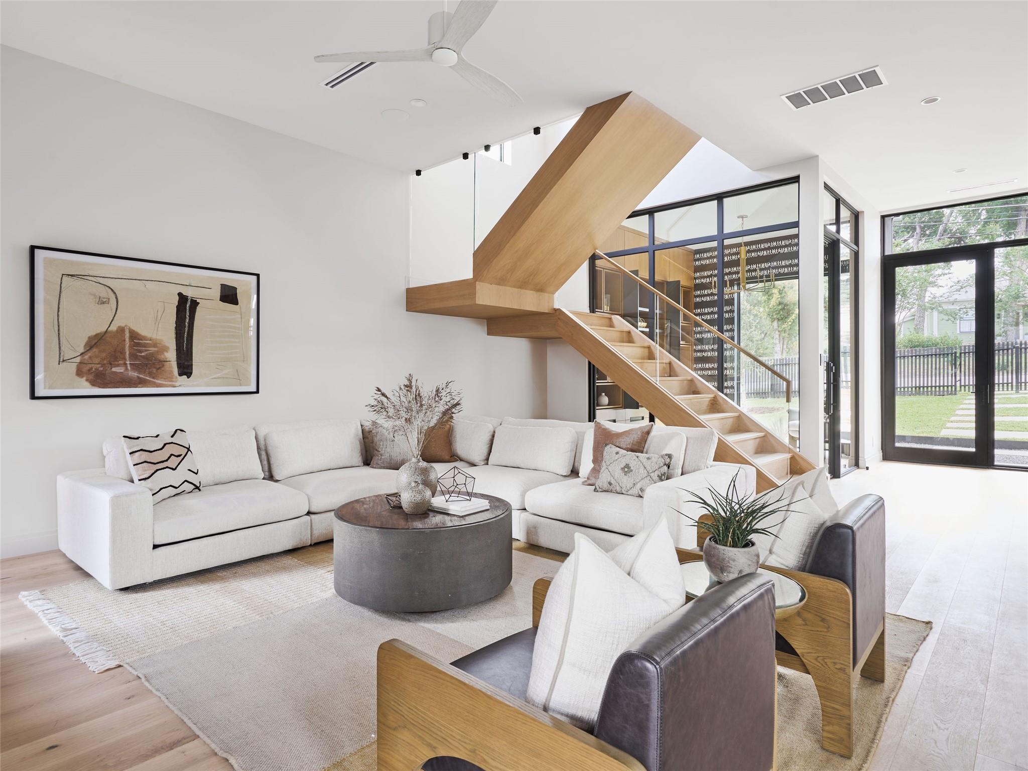 1602 Taylor Gaines St, Austin, TX 78741