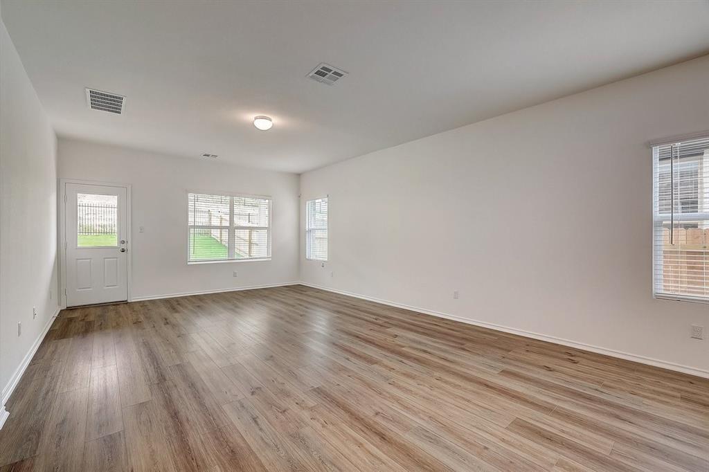 8008 Copper Prairie Bnd, Lago Vista, TX 78645