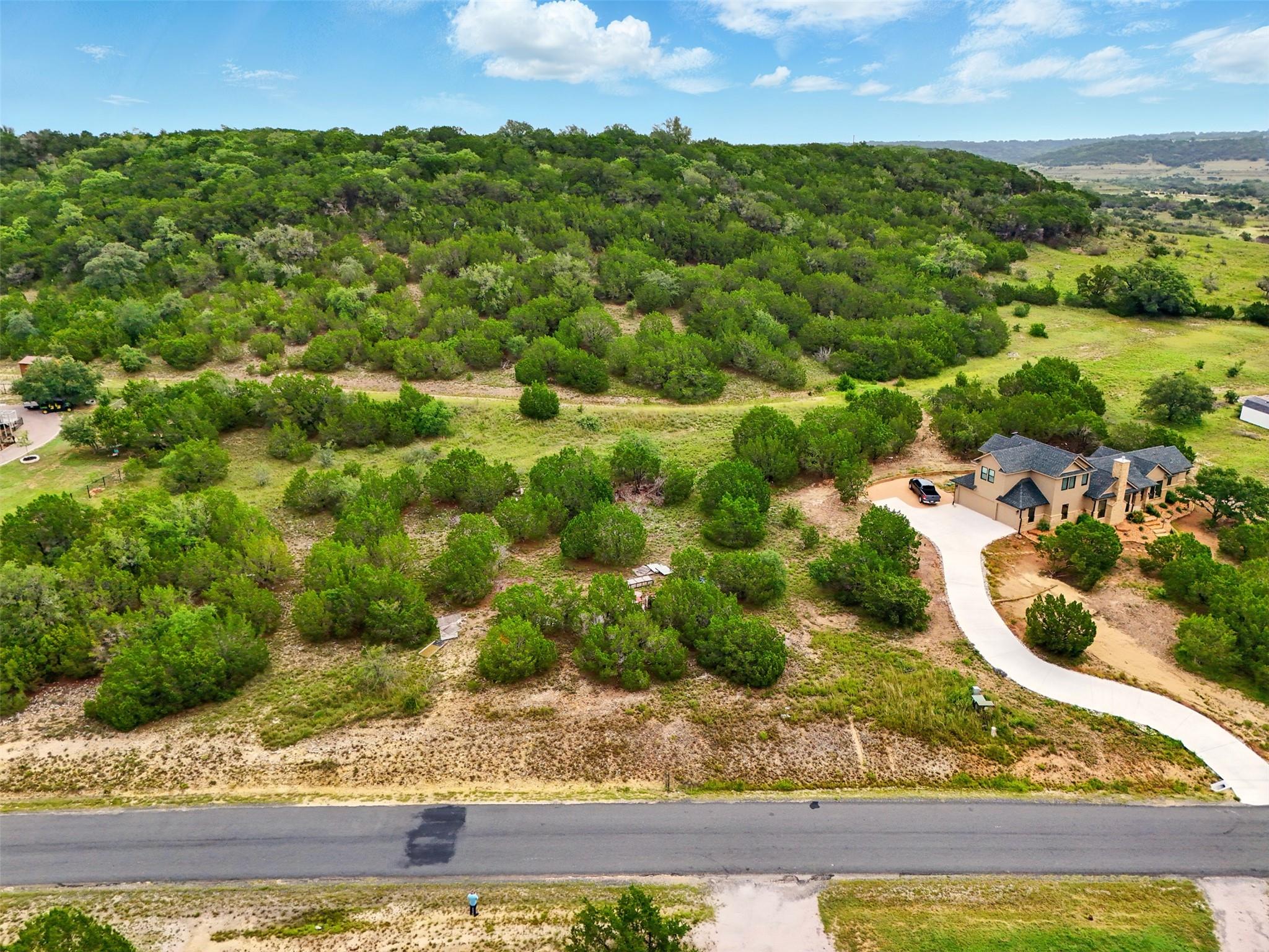 318 Whitewater Dr, Bertram, TX 78605