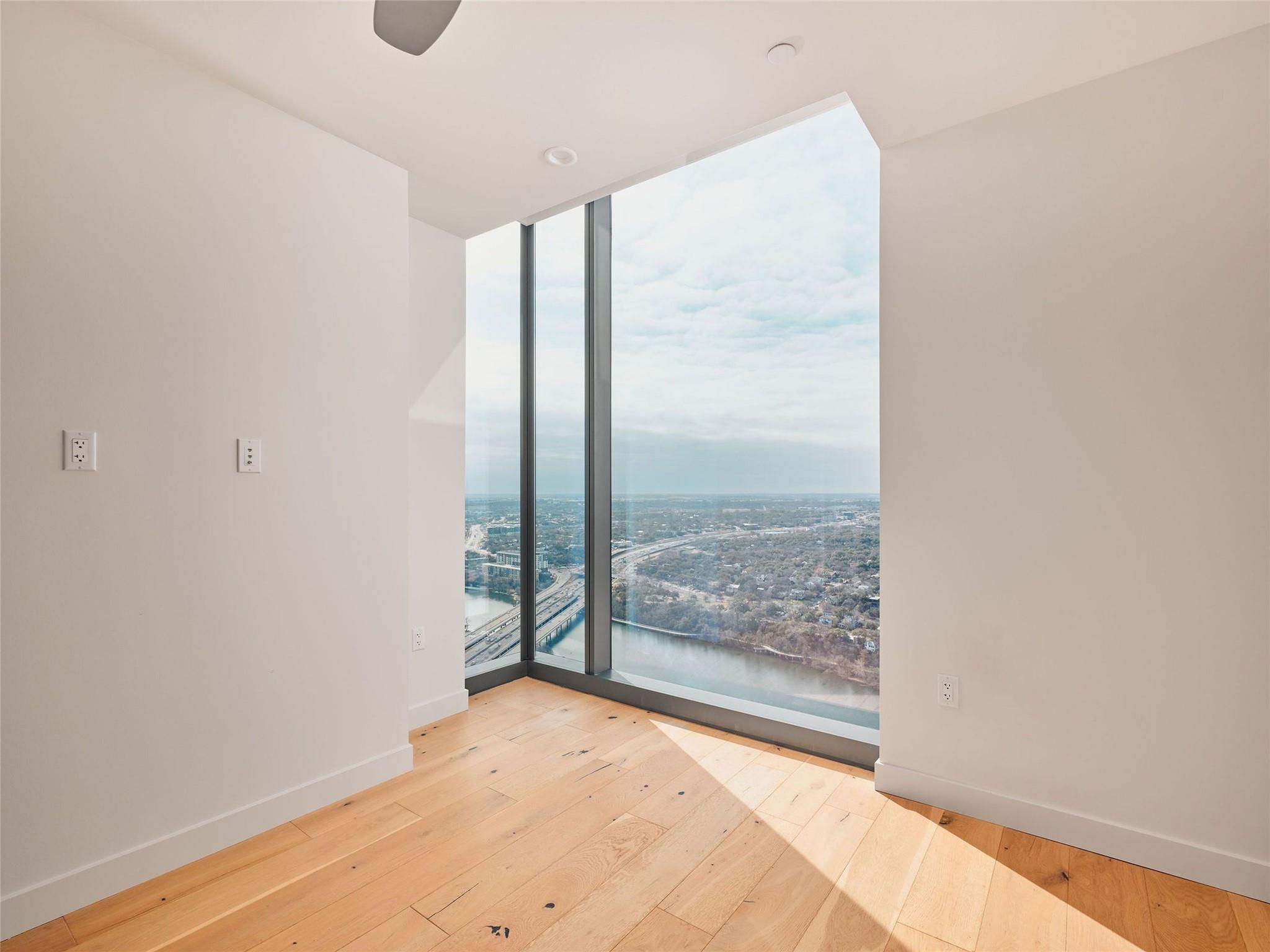 44 East Ave # 4201, Austin, TX 78701