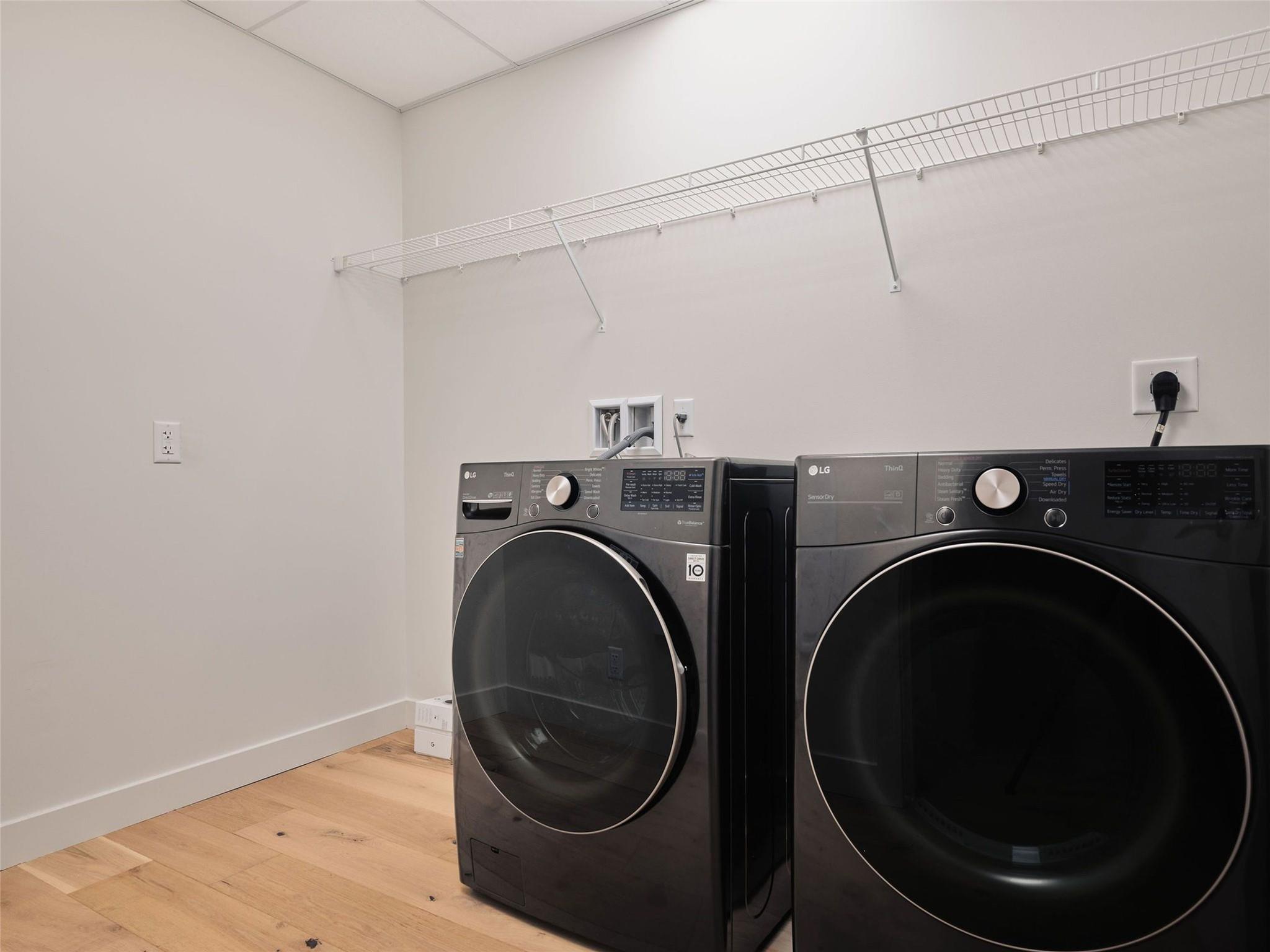 44 East Ave # 4201, Austin, TX 78701