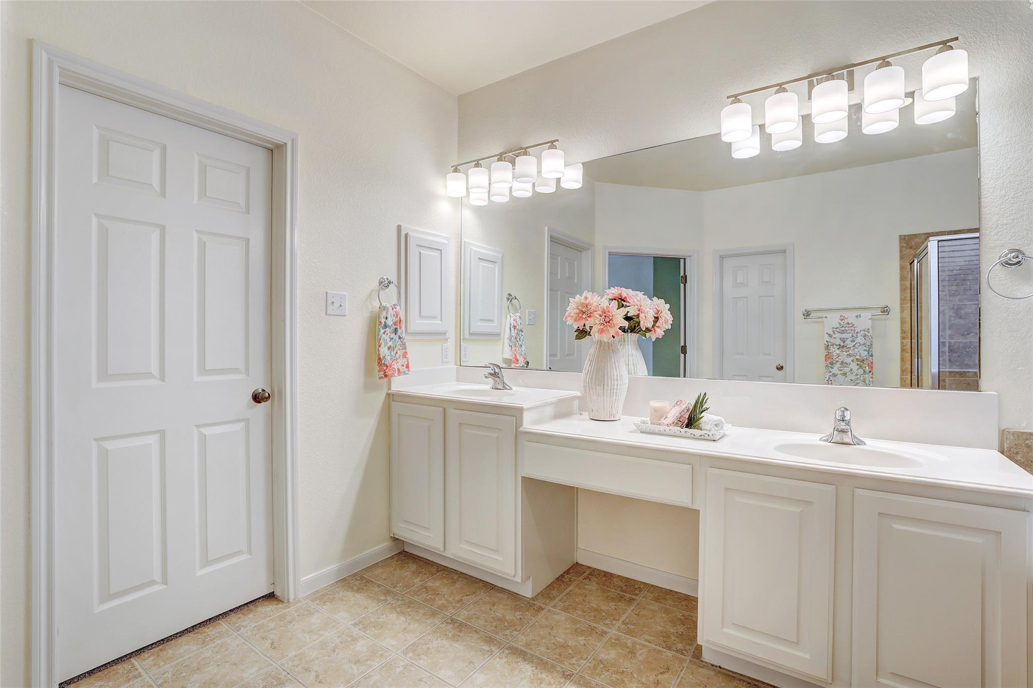 10216 Peekston Dr, Austin, TX 78726