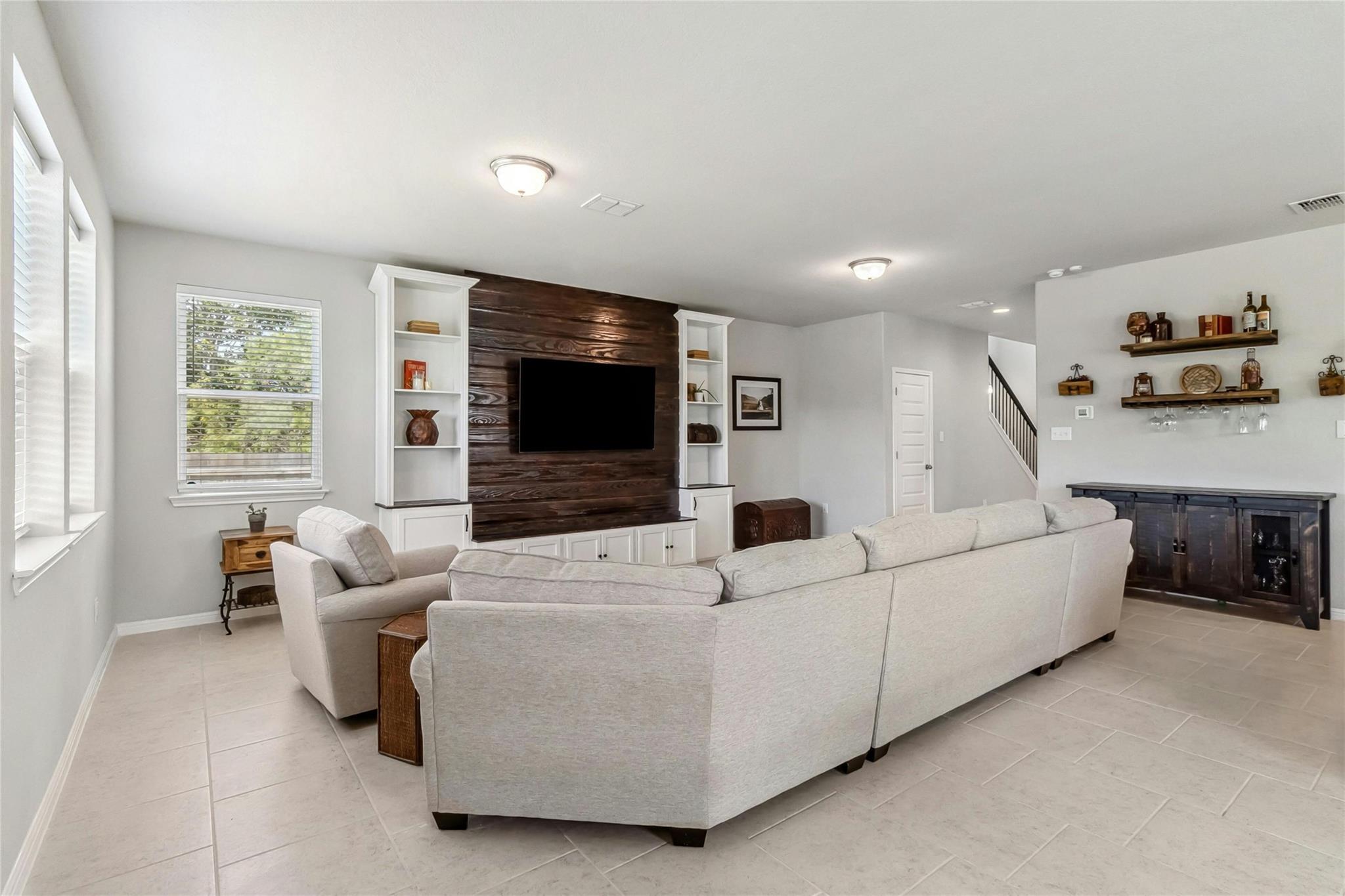 112 Silver Springs Bnd, Kyle, TX 78640