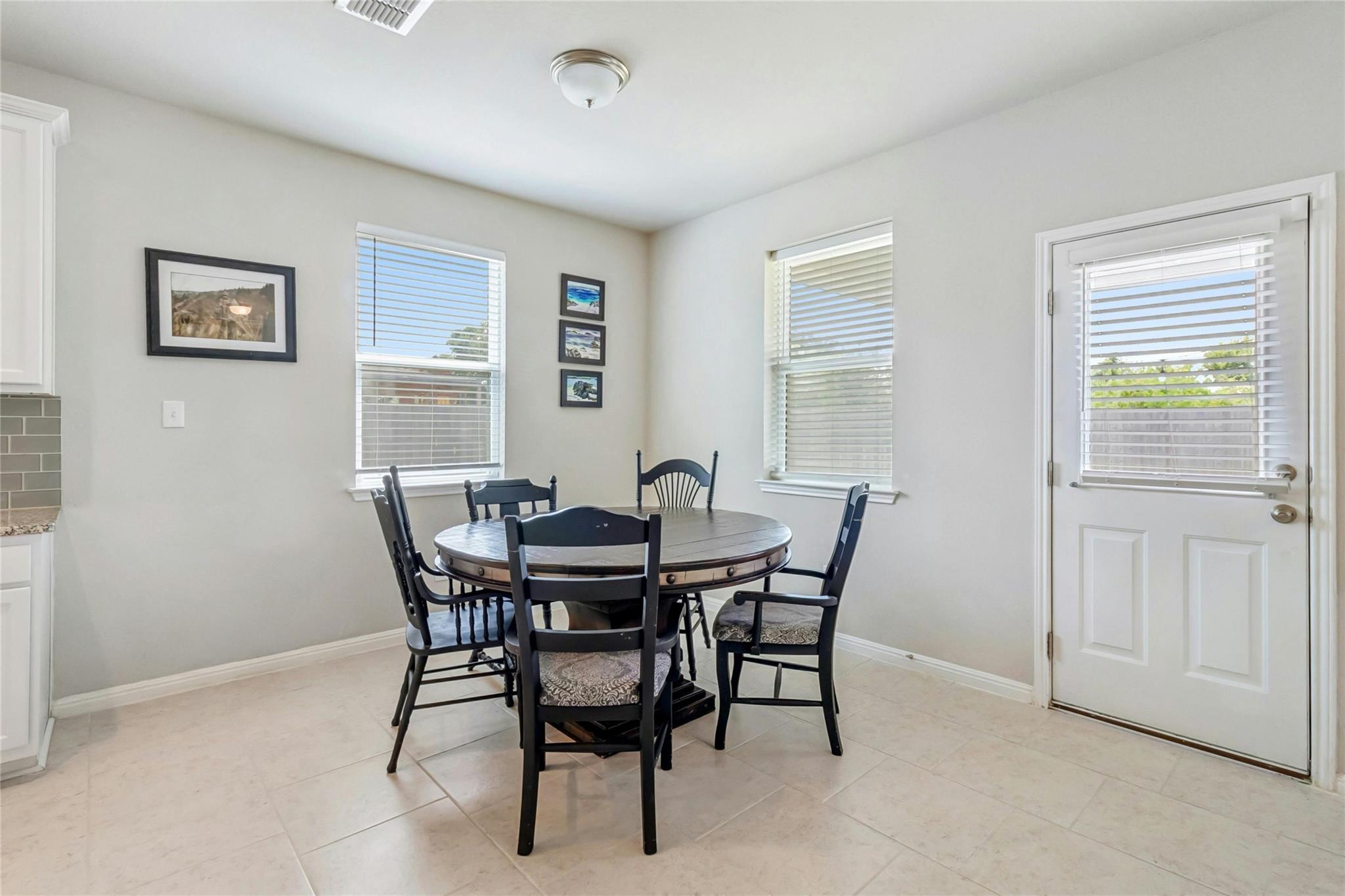 112 Silver Springs Bnd, Kyle, TX 78640