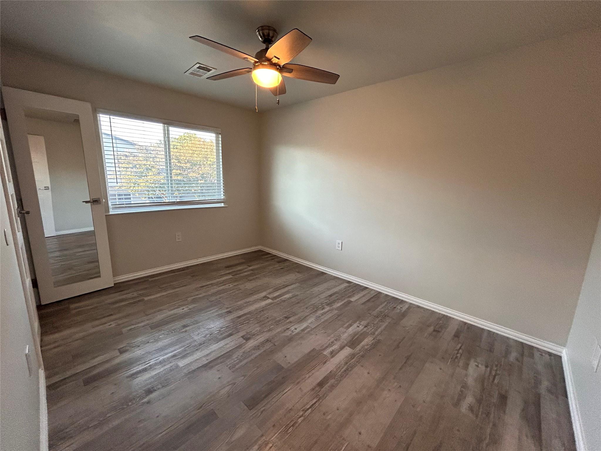 8920 Trone Cir # B, Austin, TX 78758