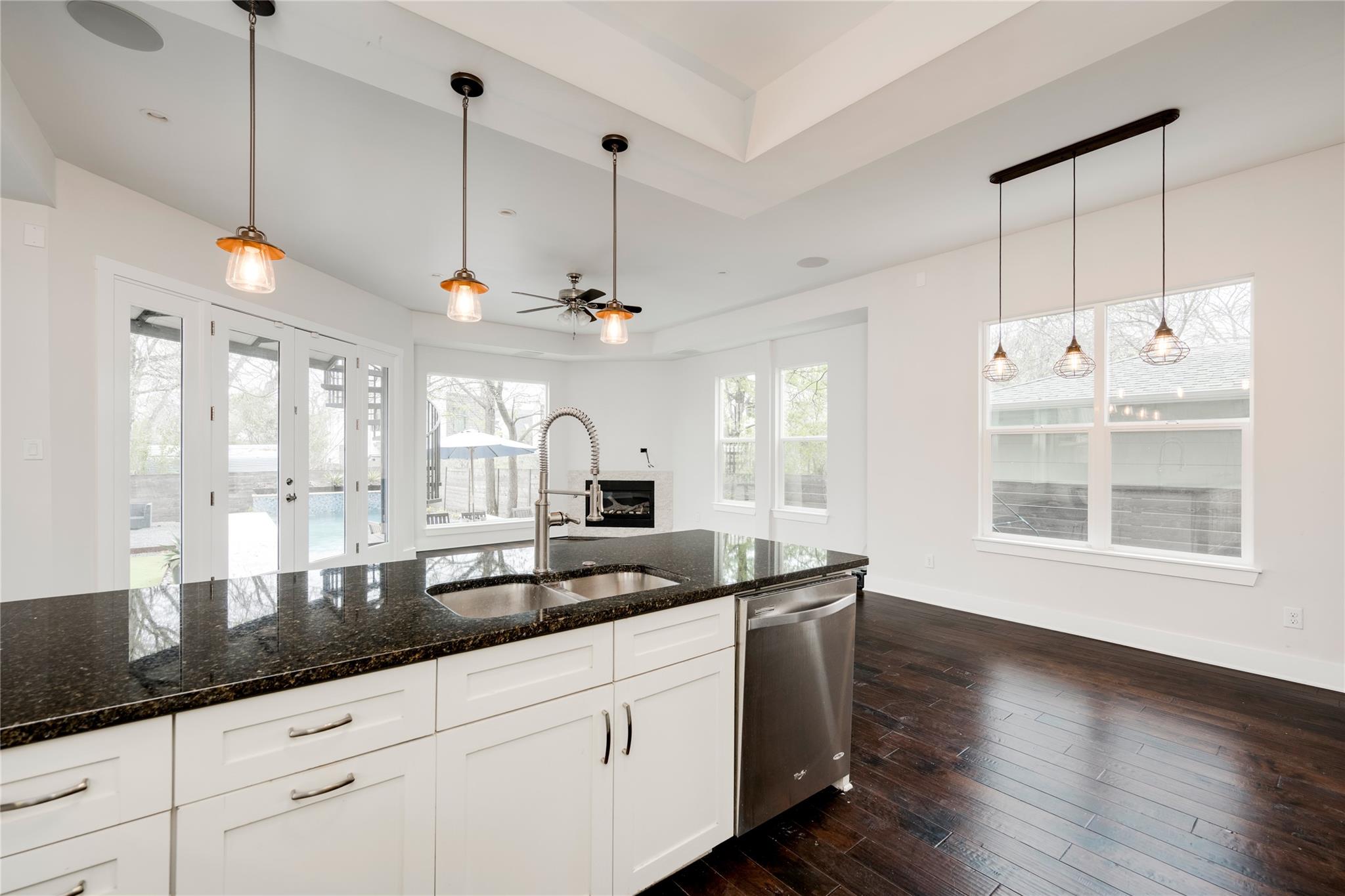 2005 Bluebonnet Ln # B, Austin, TX 78704