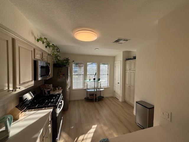 2900 Sabinal Trl, Cedar Park, TX 78613