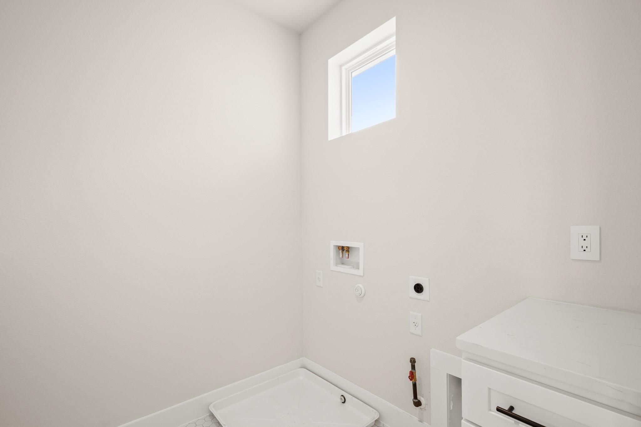 2720 Bristol Dr # 1, Austin, TX 78723