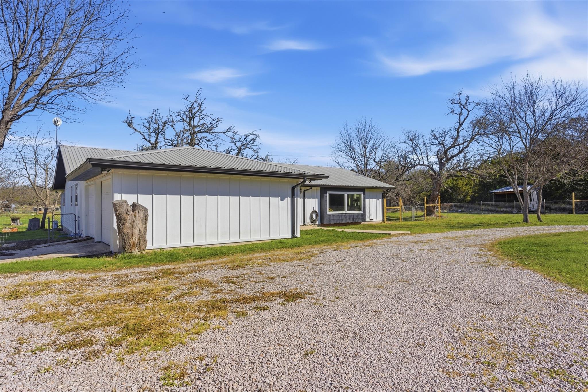 1115 County Road 2102, Lometa, TX 76853