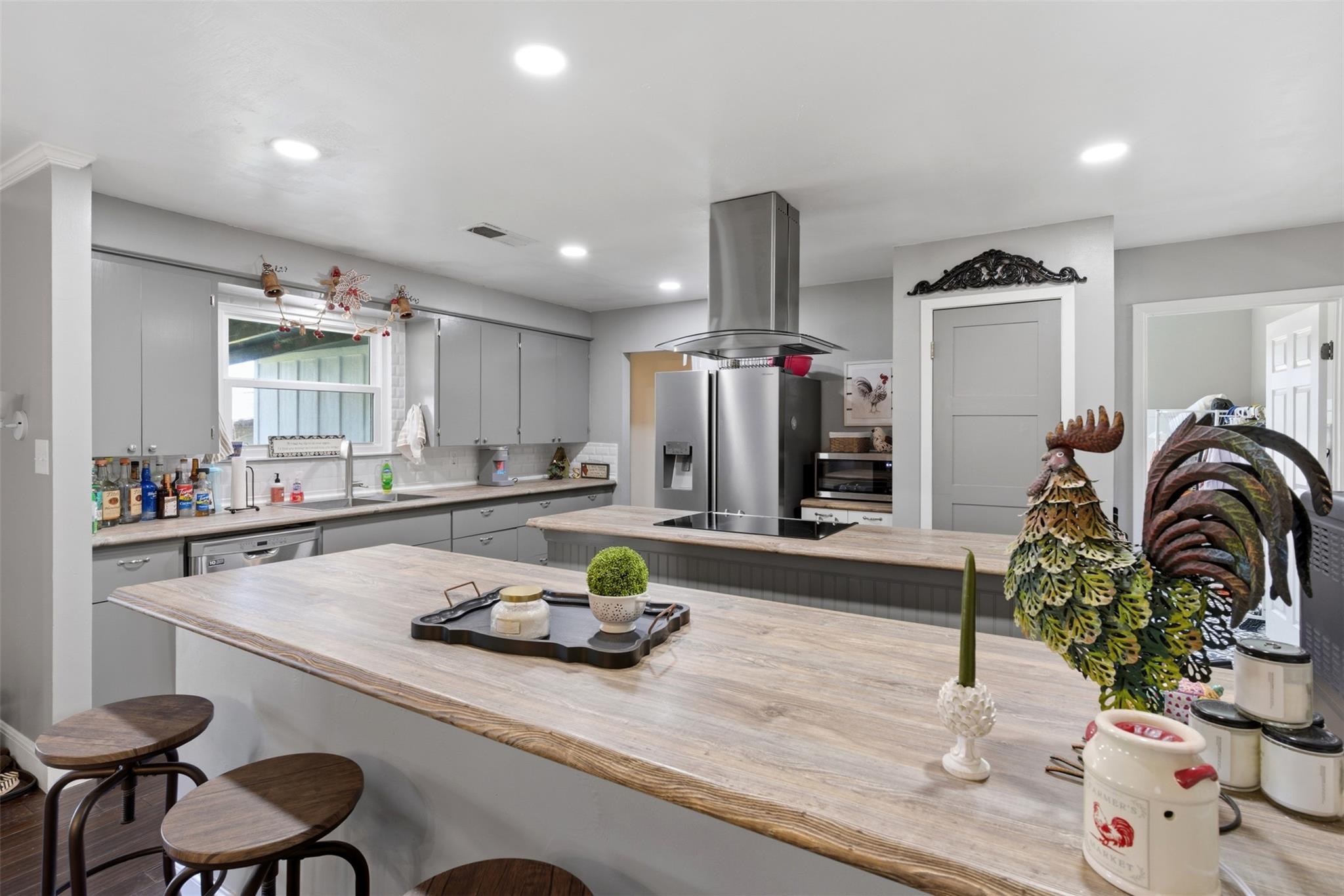 1115 County Road 2102, Lometa, TX 76853