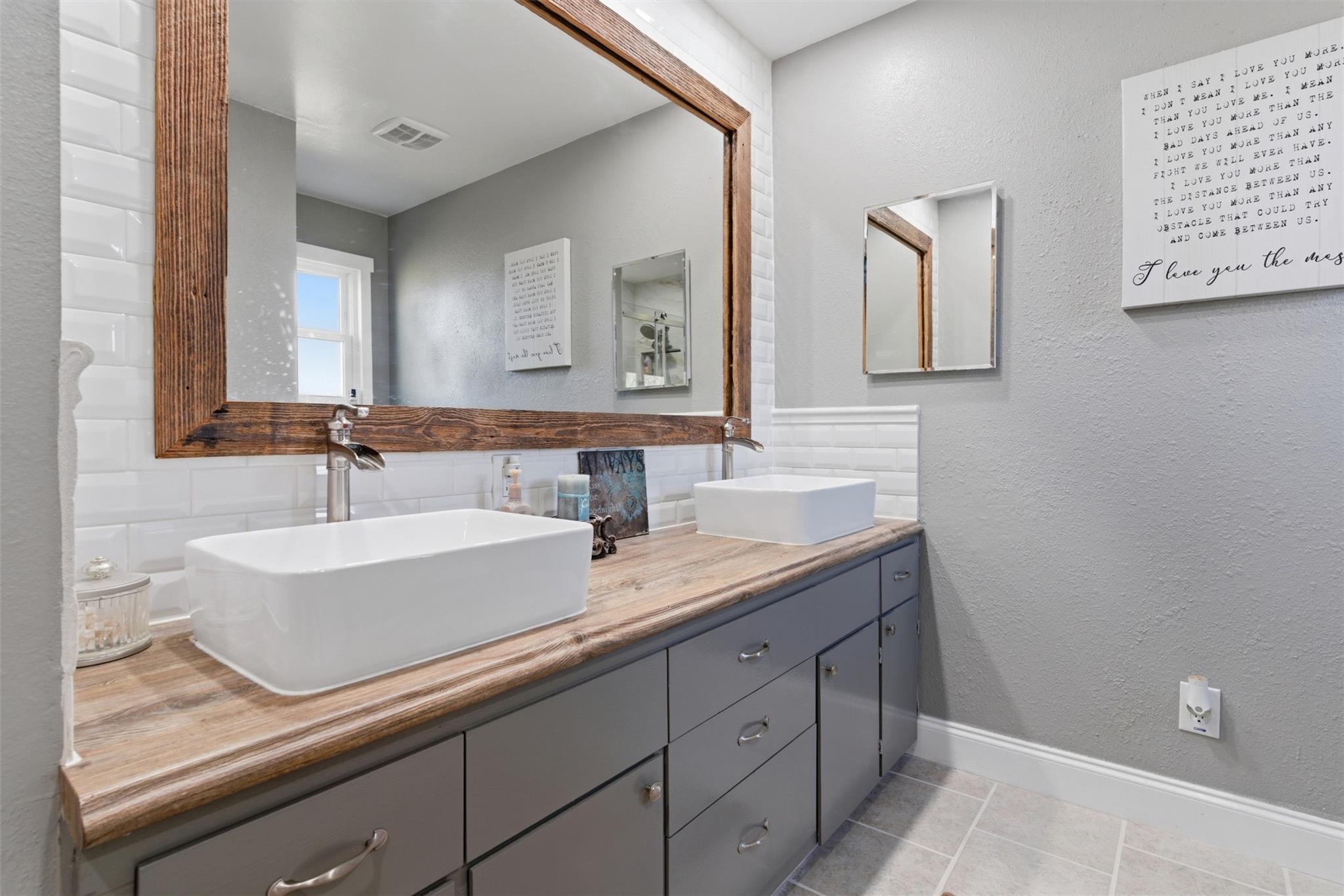 1115 County Road 2102, Lometa, TX 76853