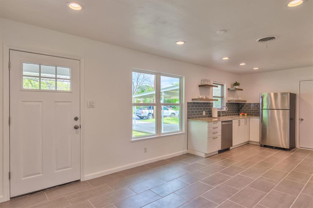 8107 Lazy Ln, Austin, TX 78757