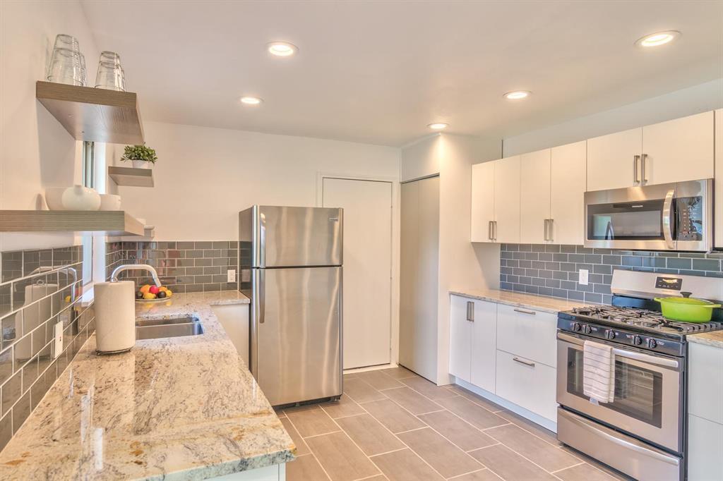 8107 Lazy Ln, Austin, TX 78757