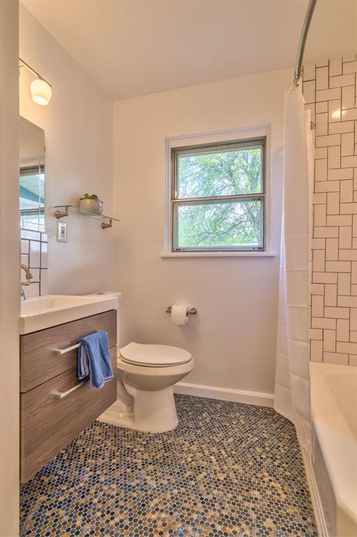 8107 Lazy Ln, Austin, TX 78757