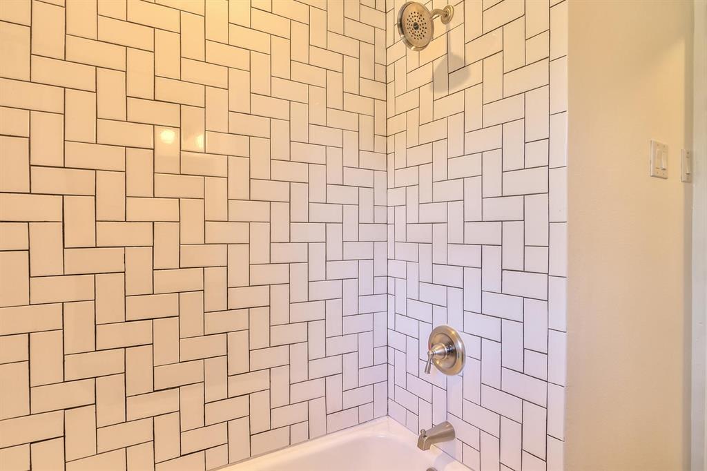 8107 Lazy Ln, Austin, TX 78757