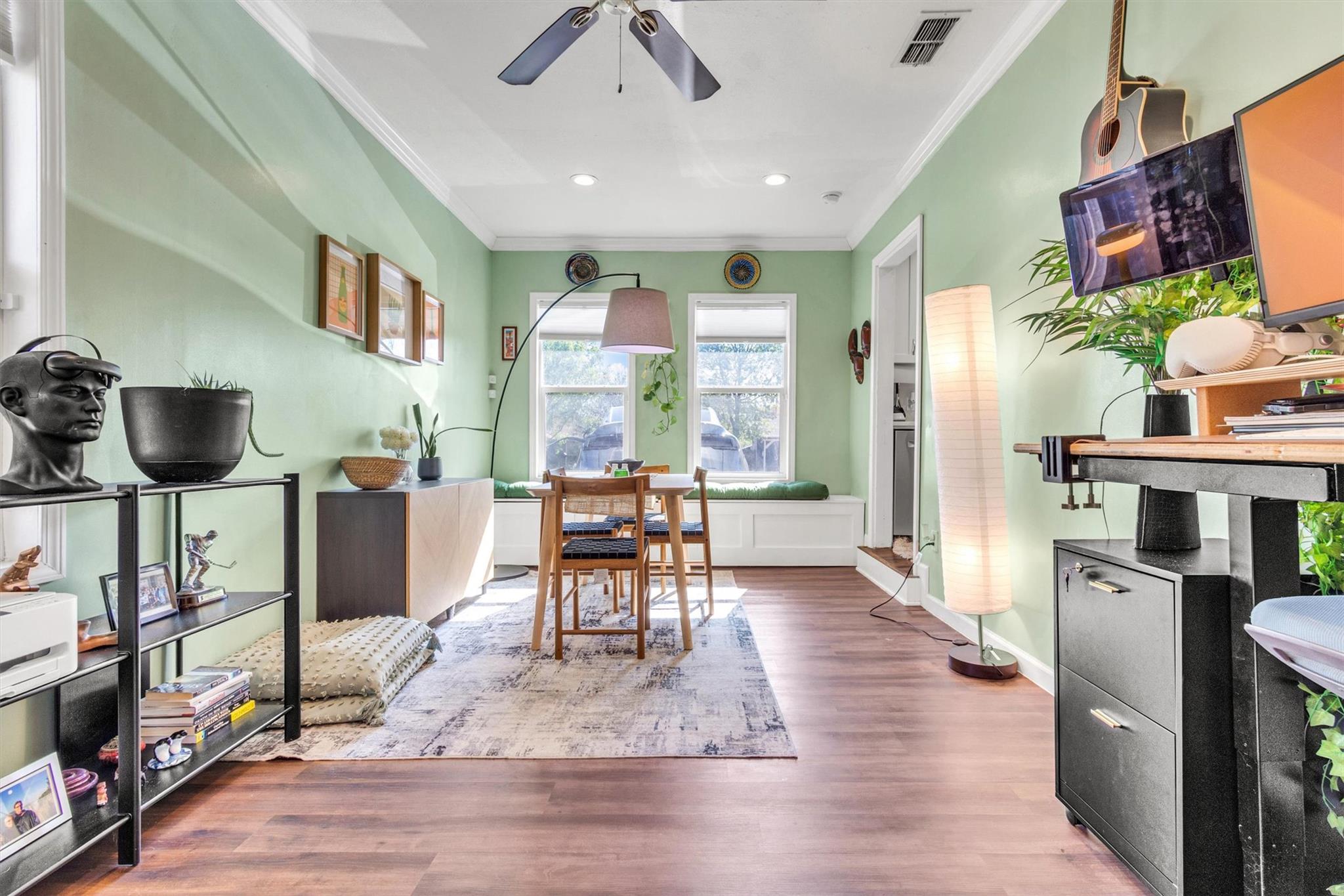 8800 Redfield Ln, Austin, TX 78758