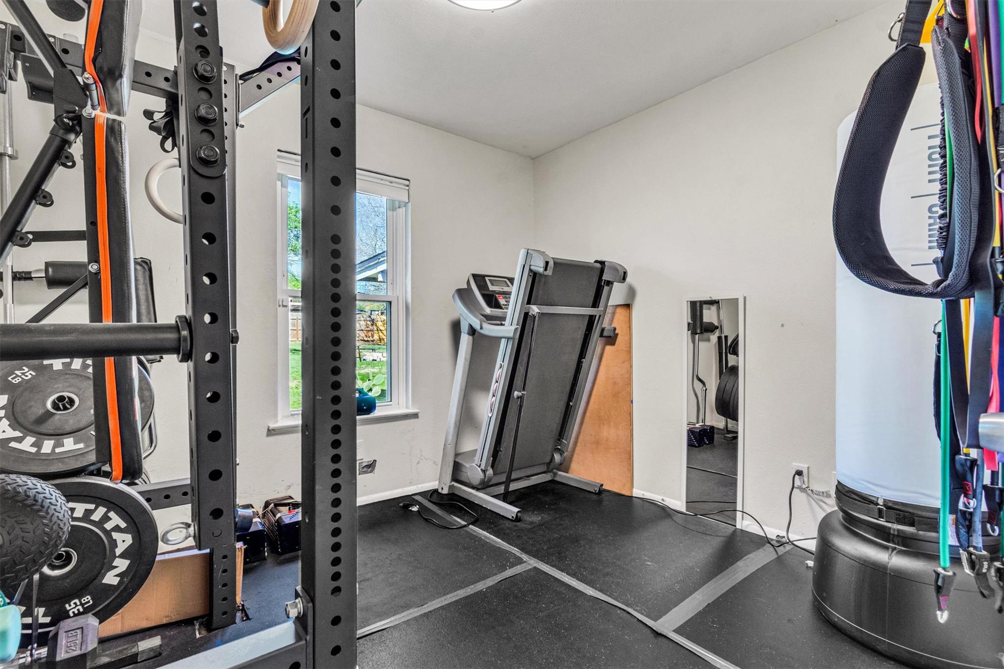 8800 Redfield Ln, Austin, TX 78758