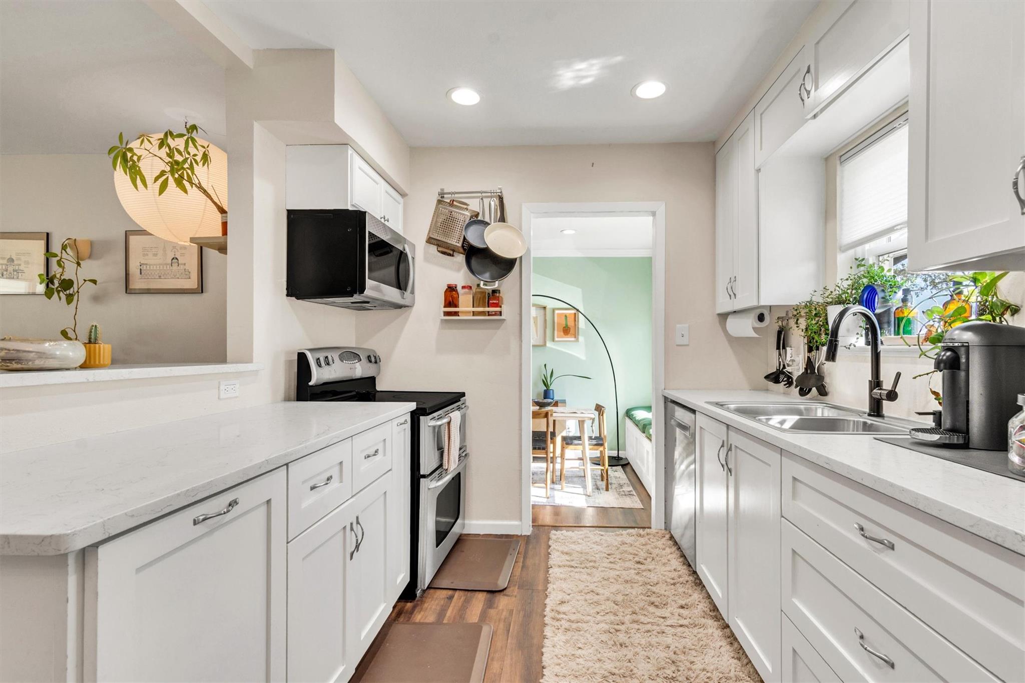 8800 Redfield Ln, Austin, TX 78758