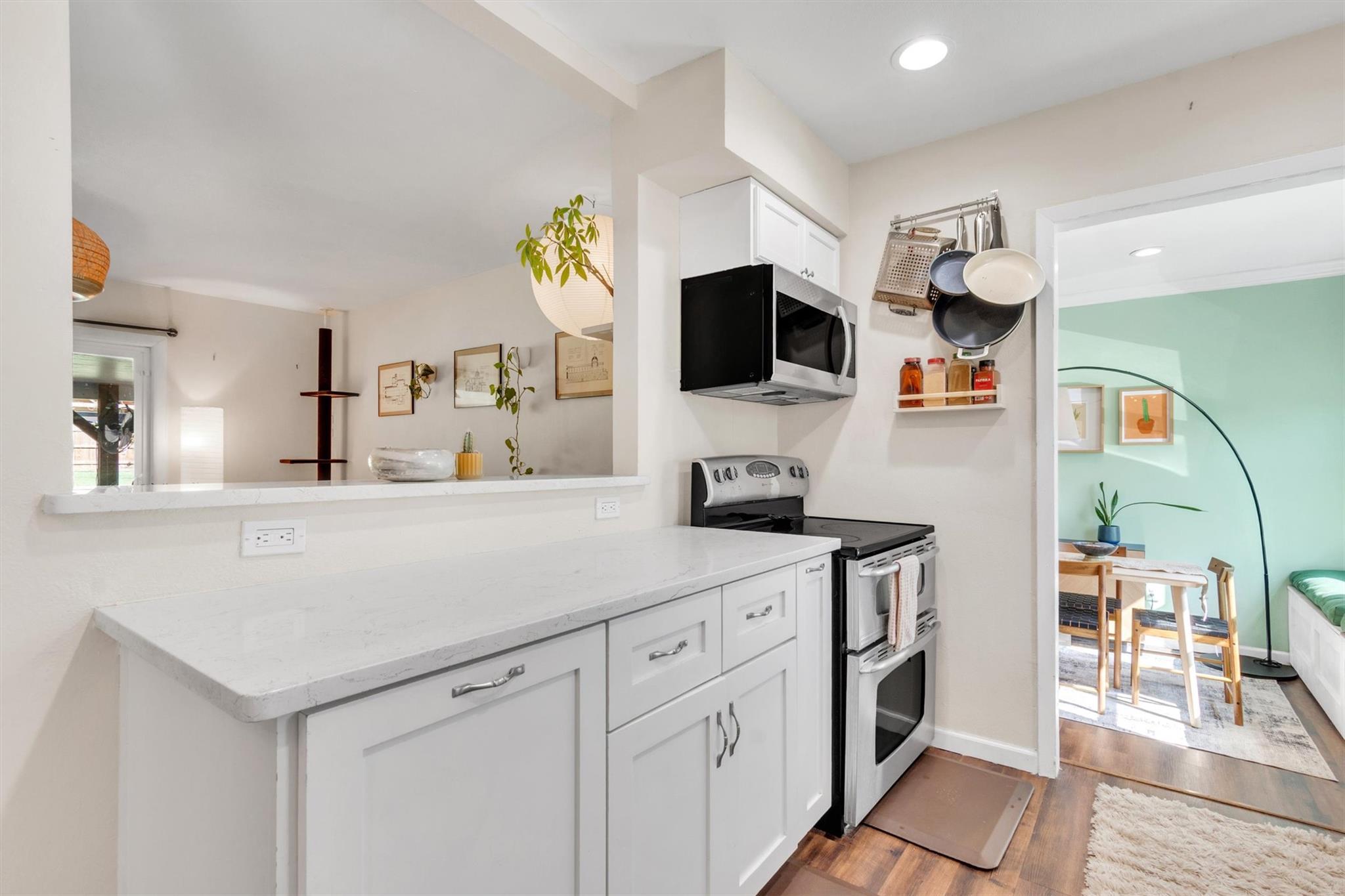 8800 Redfield Ln, Austin, TX 78758