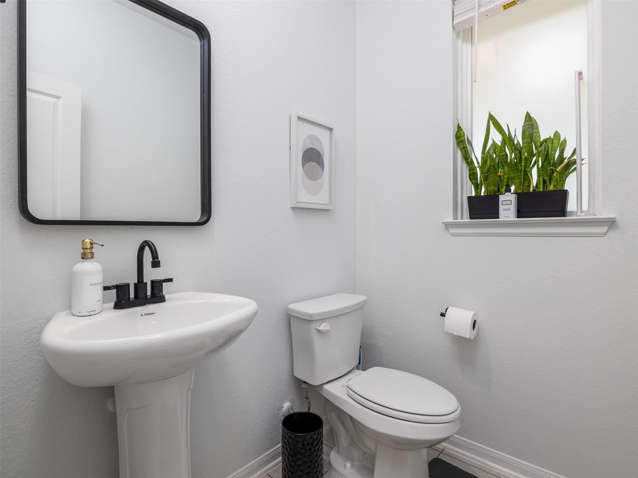 309 Sonbria Pass, Liberty Hill, TX 78642