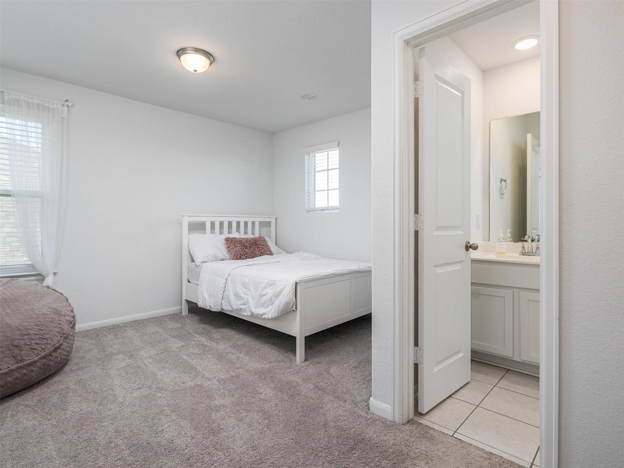 309 Sonbria Pass, Liberty Hill, TX 78642