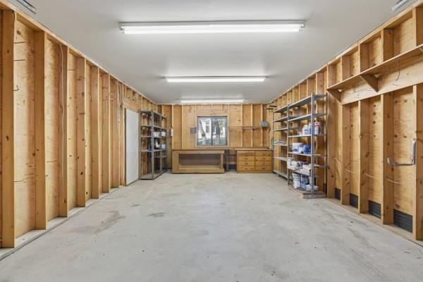 406 Coventry Rd, Spicewood, TX 78669