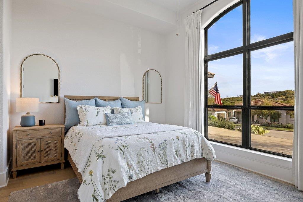 305 Ringtail Stream Dr, Lakeway, TX 78738