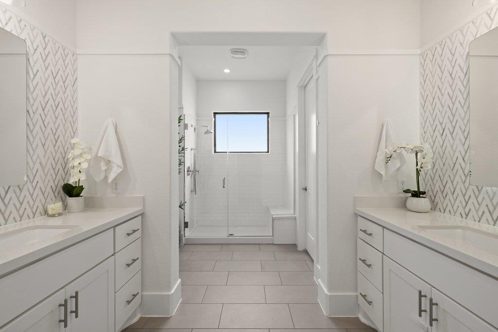 305 Ringtail Stream Dr, Lakeway, TX 78738