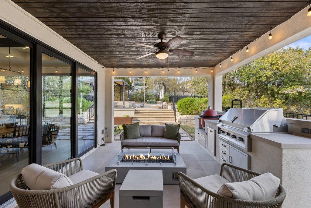 305 Ringtail Stream Dr, Lakeway, TX 78738