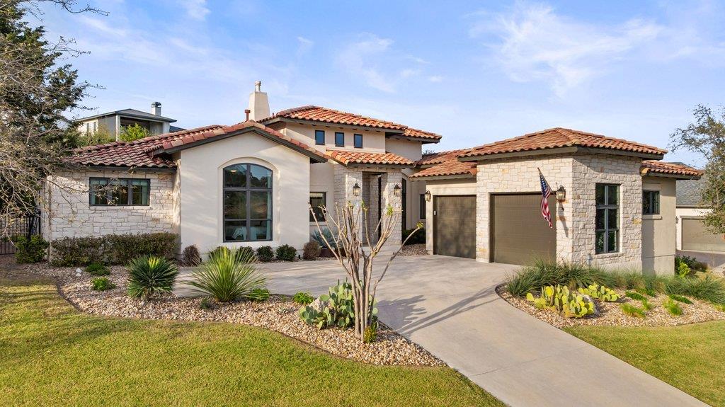 305 Ringtail Stream Dr, Lakeway, TX 78738
