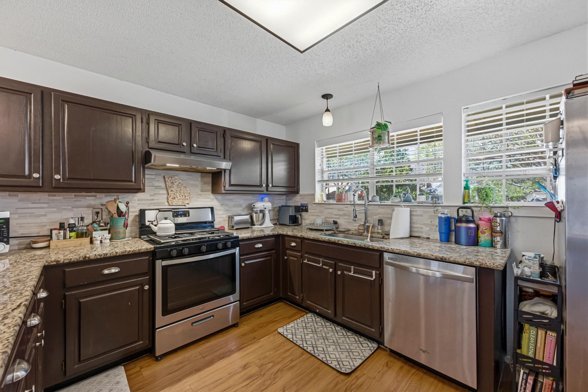 5116 Ganymede Dr, Austin, TX 78727