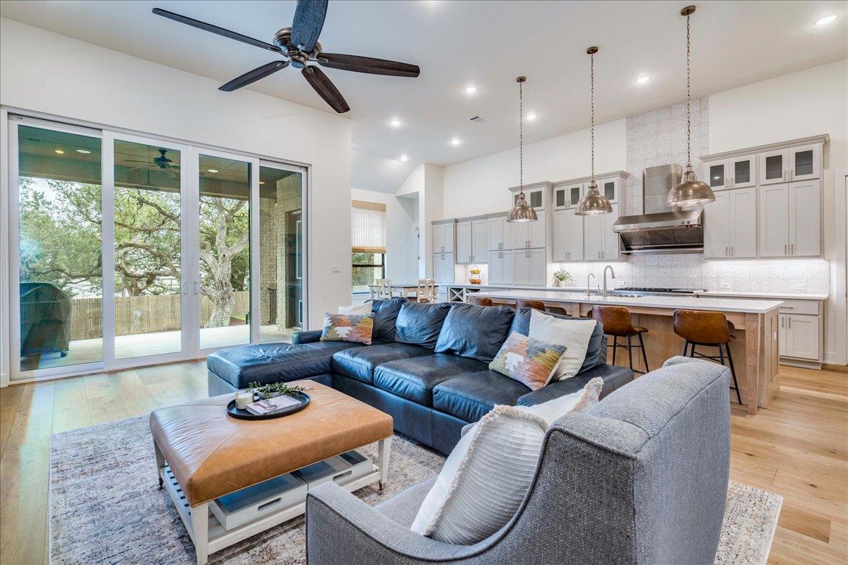 232 Indian Grass Cv, Austin, TX 78737