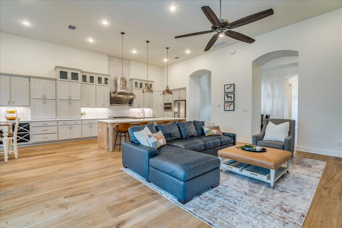 232 Indian Grass Cv, Austin, TX 78737