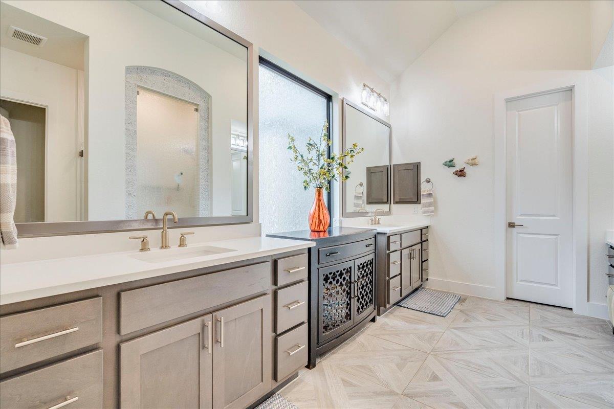 232 Indian Grass Cv, Austin, TX 78737