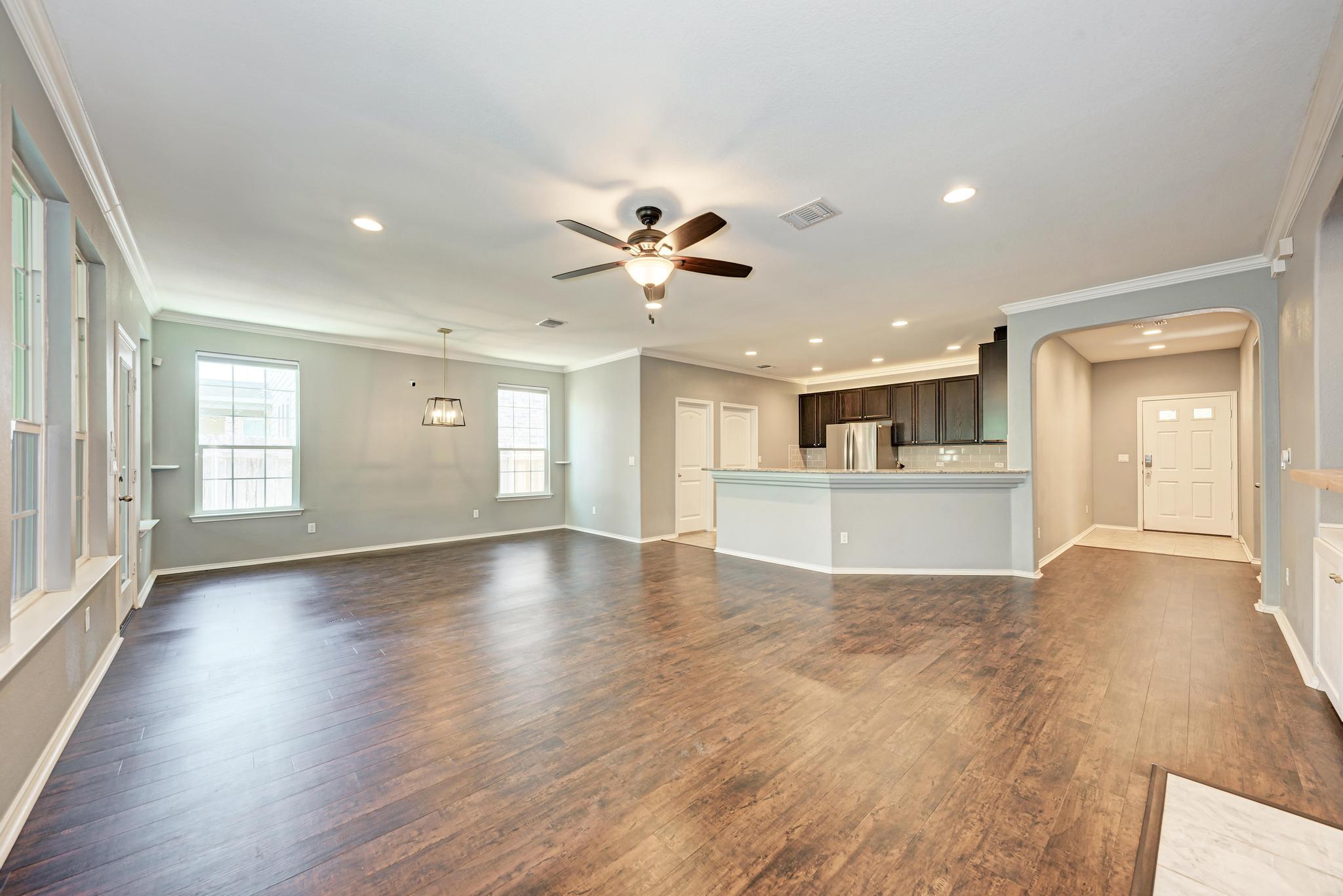 1412 Berlin Ln, Austin, TX 78753