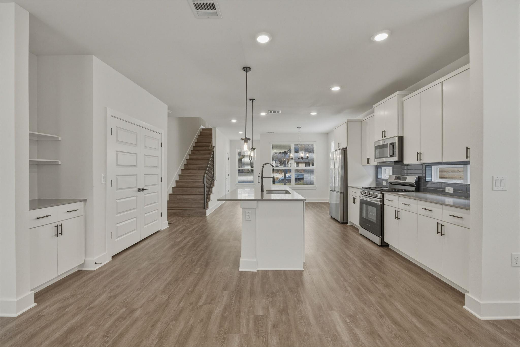 2009 Iroquois Ln # B, Austin, TX 78741