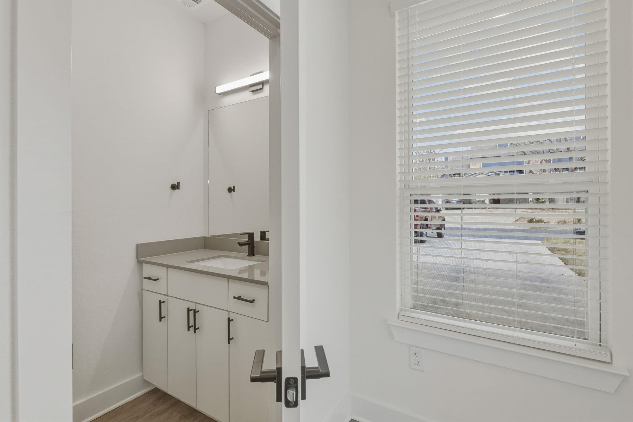 2009 Iroquois Ln # B, Austin, TX 78741