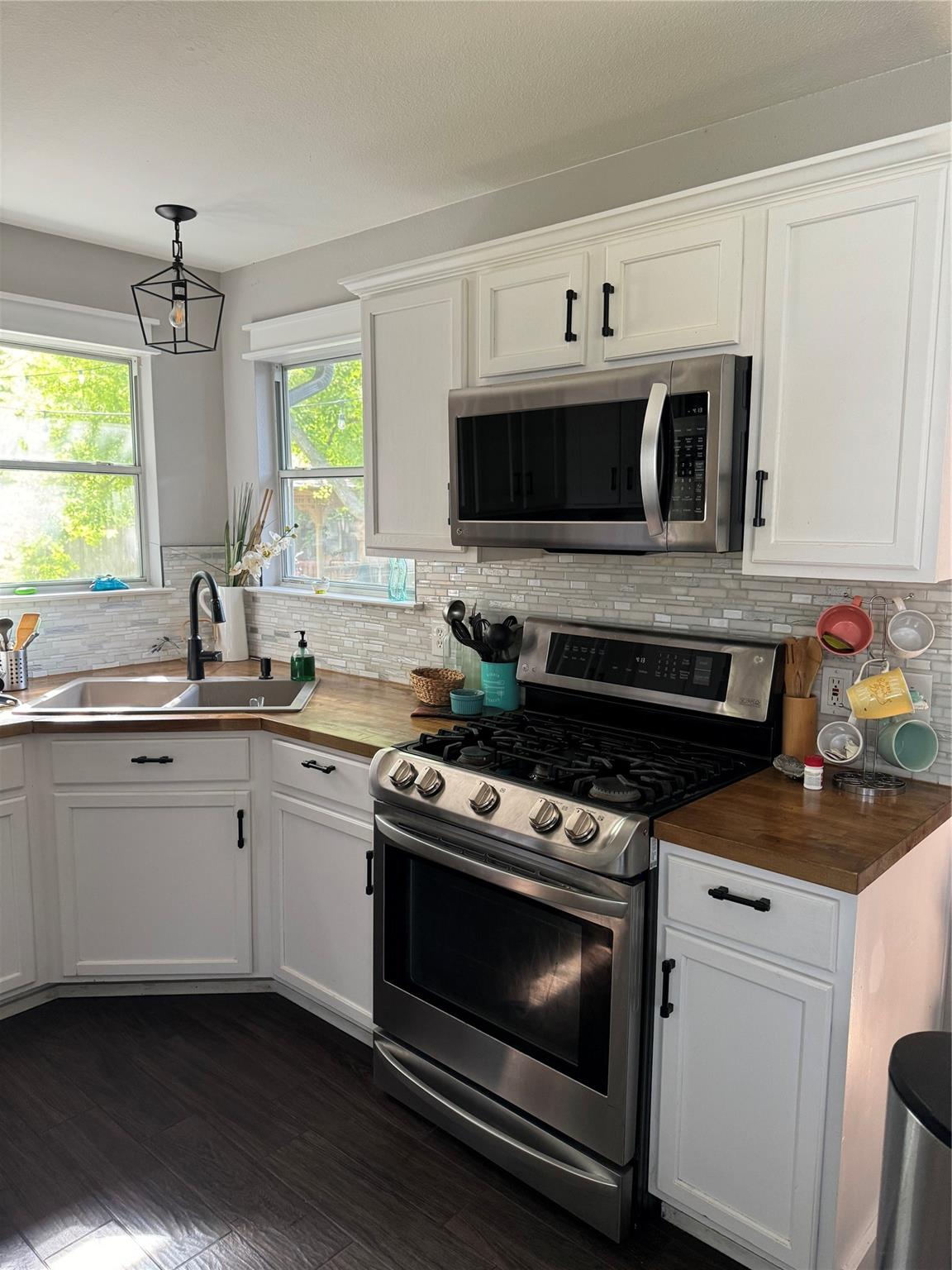 291 Brian Ln, Kyle, TX 78640