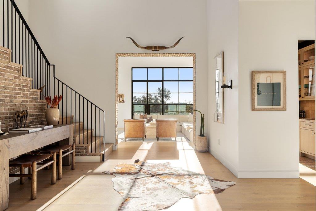 4401 Amarra Dr # 14, Austin, TX 78735