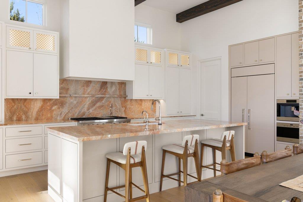 4401 Amarra Dr # 14, Austin, TX 78735