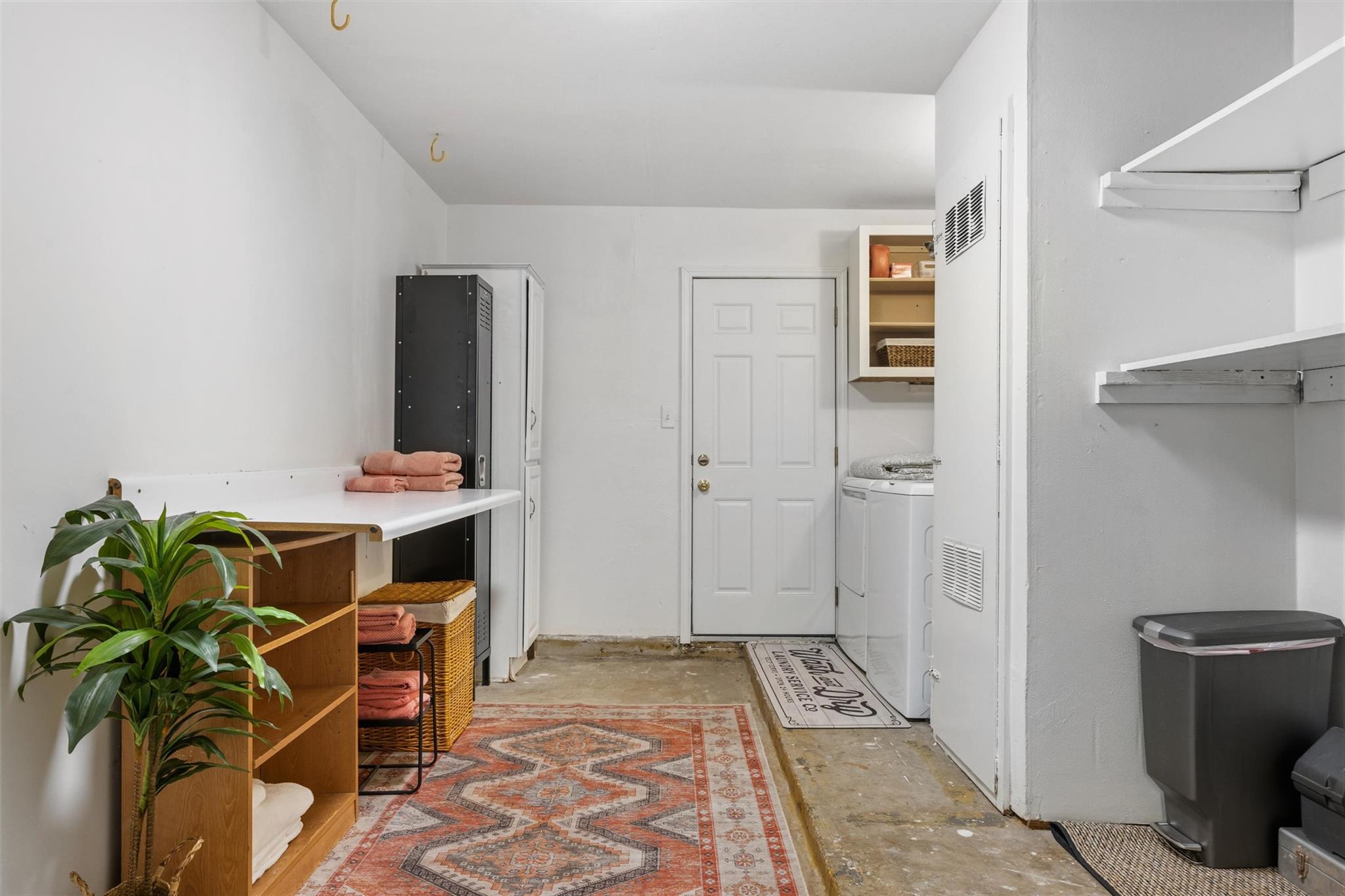 7113 Bill Hughes Rd, Austin, TX 78745