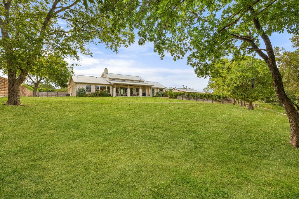 1313 Democrat St, Blanco, TX 78606